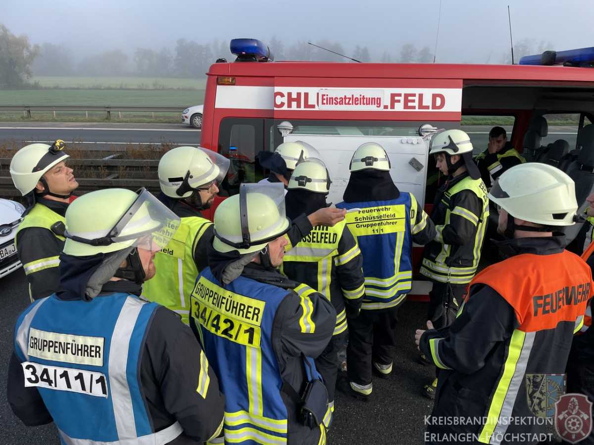  Leinetal Online News: Feuerwehr drückt die Schulbank